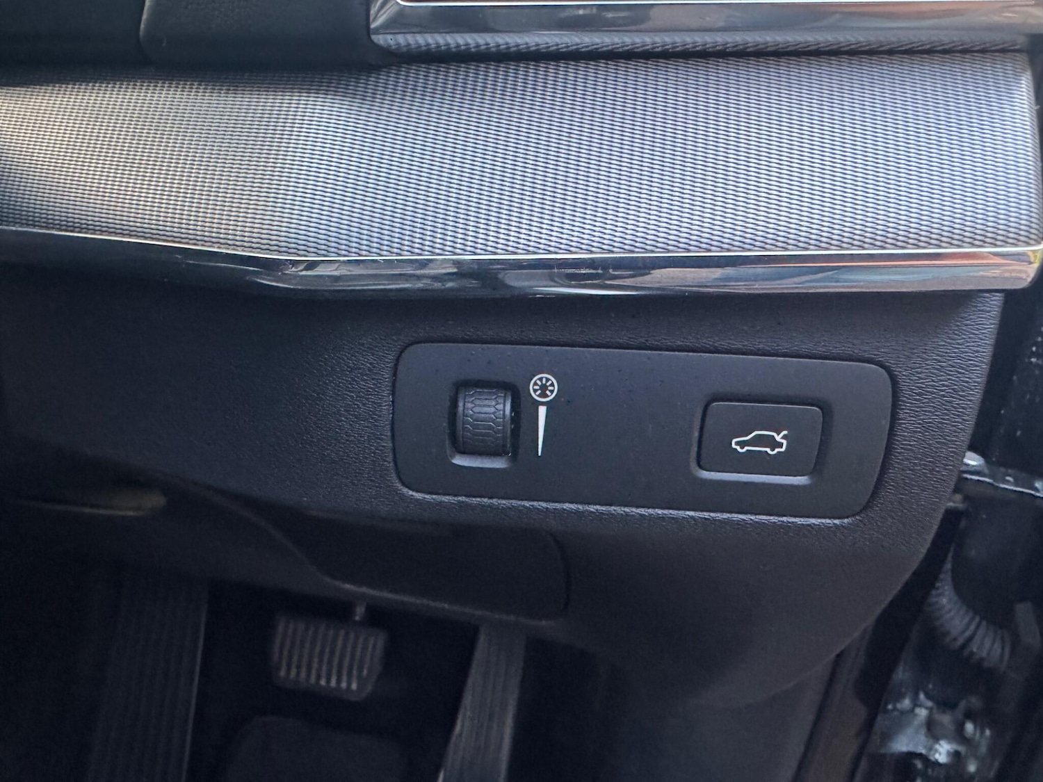 Used Volvo XC90 2015 for sale - 78039391: Photo 23