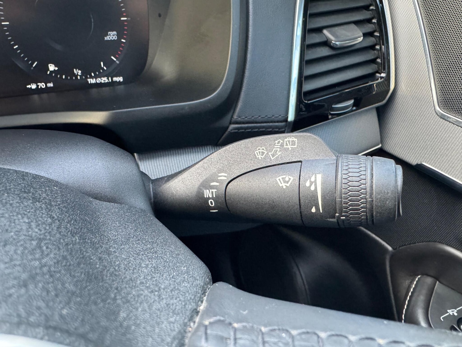 Used Volvo XC90 2015 for sale - 78039391: Photo 27