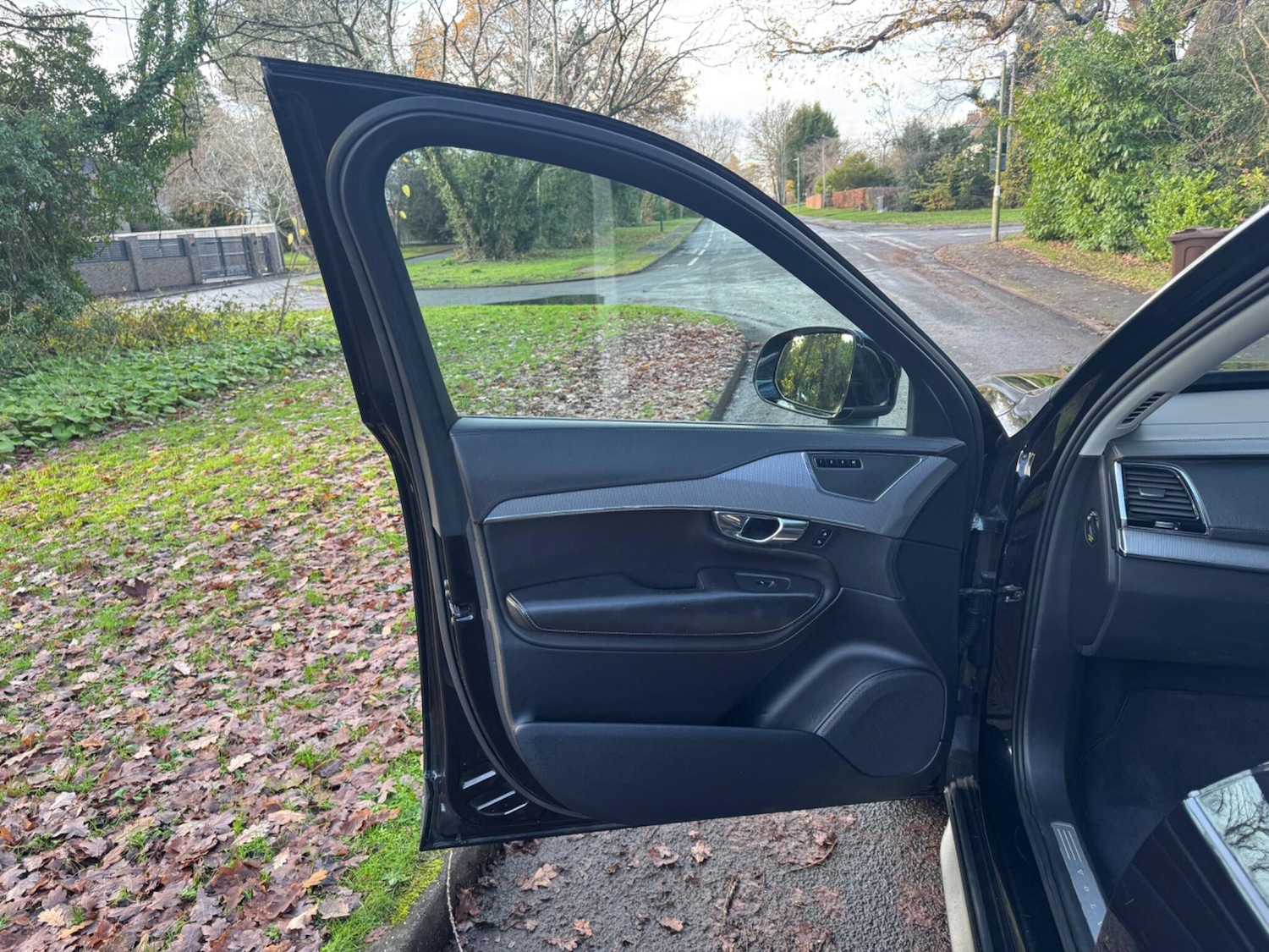 Used Volvo XC90 2015 for sale - 78039391: Photo 34