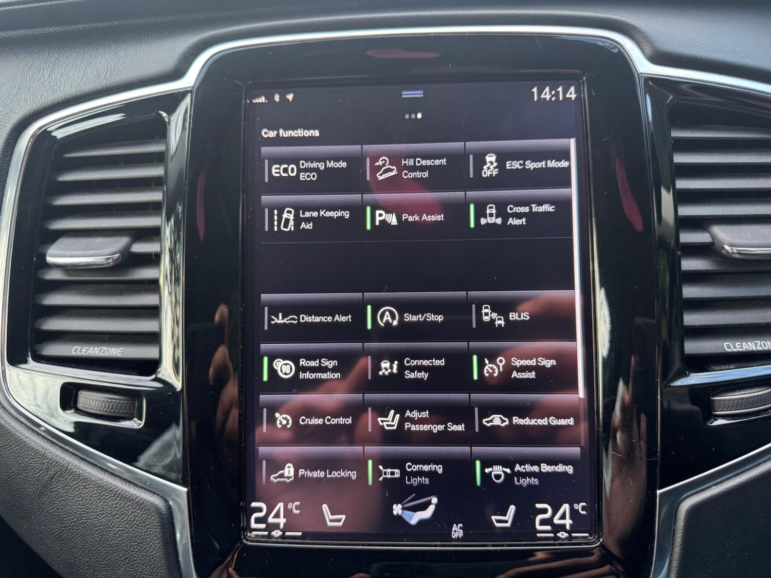 Used Volvo XC90 2015 for sale - 78039391: Photo 50