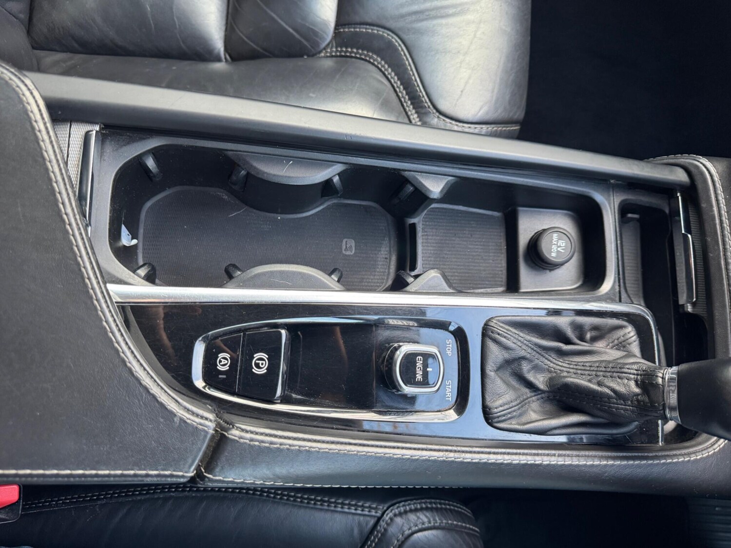 Used Volvo XC90 2015 for sale - 78039391: Photo 71