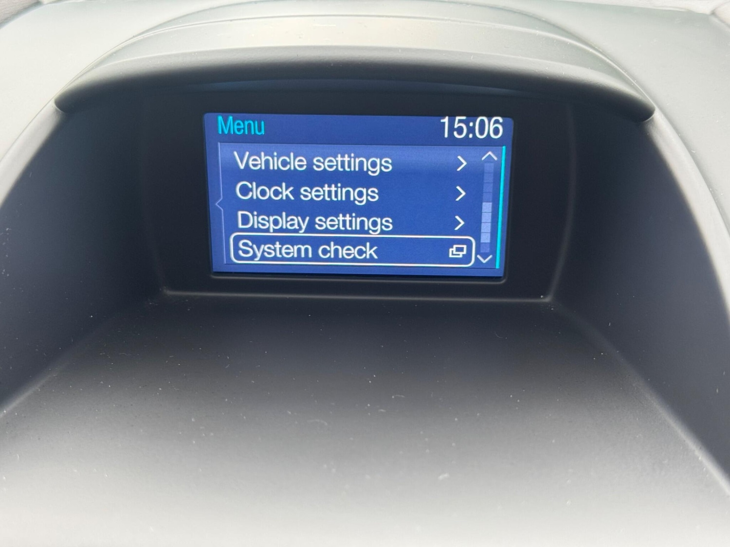 Used Ford Fiesta 2016 for sale - 78039403: Photo 27