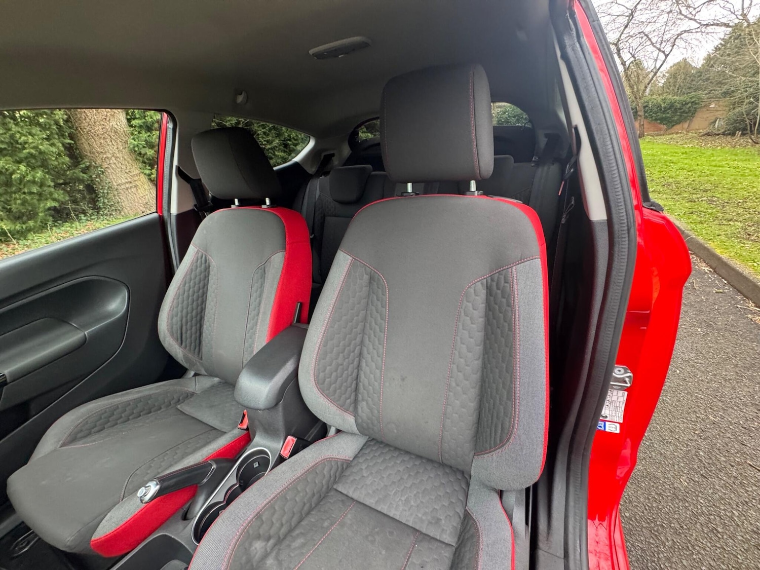 Used Ford Fiesta 2016 for sale - 78039403: Photo 39