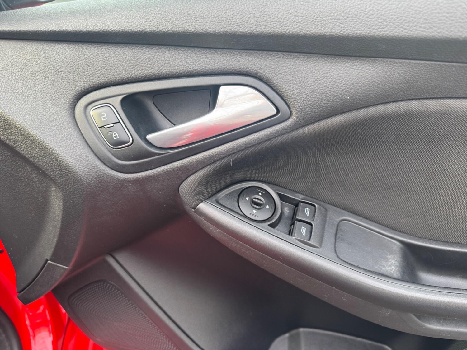 Used Ford Focus 2015 for sale - 78039401: Photo 24