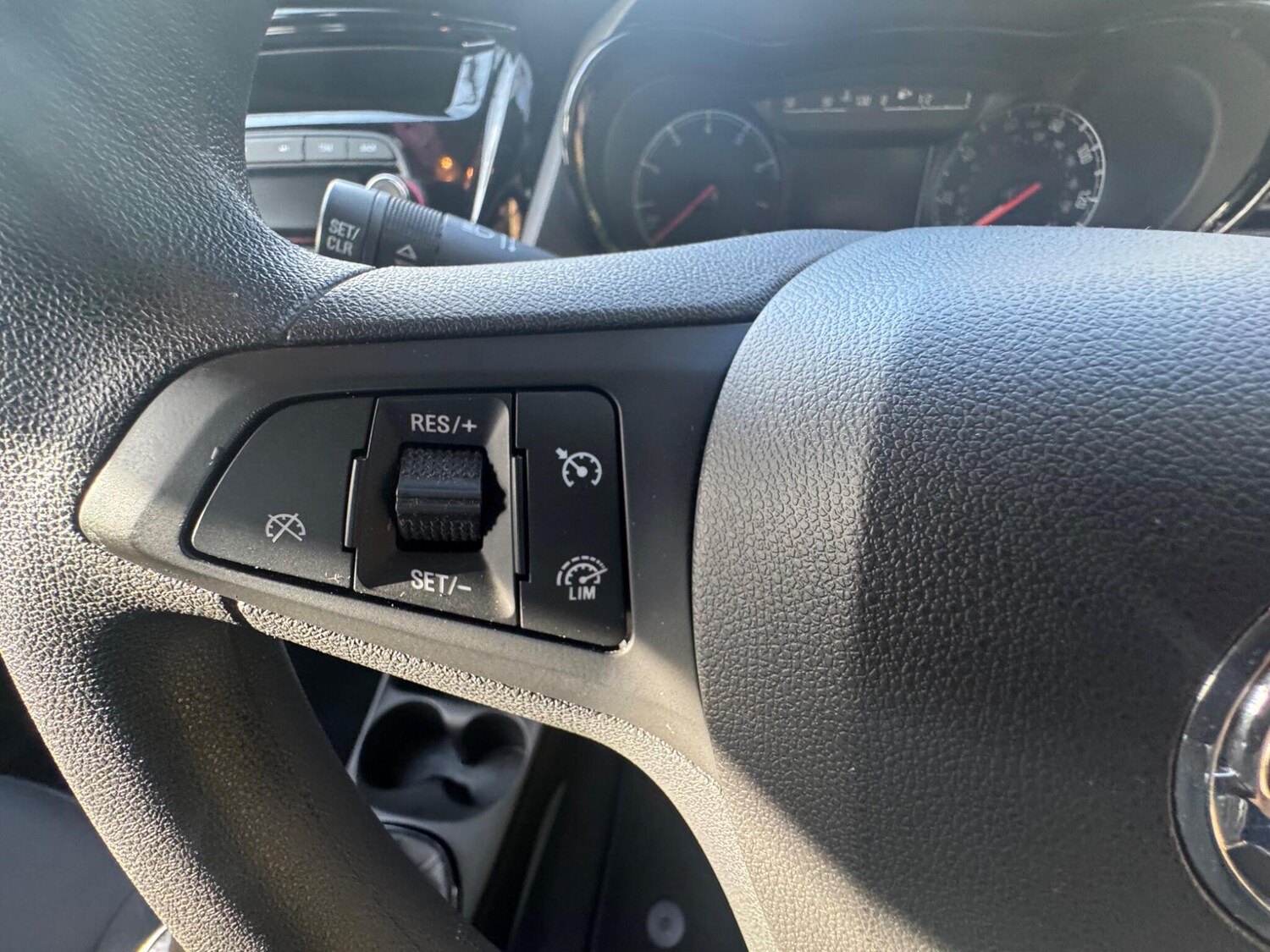 Used Vauxhall Viva 2015 for sale - 78039390: Photo 20