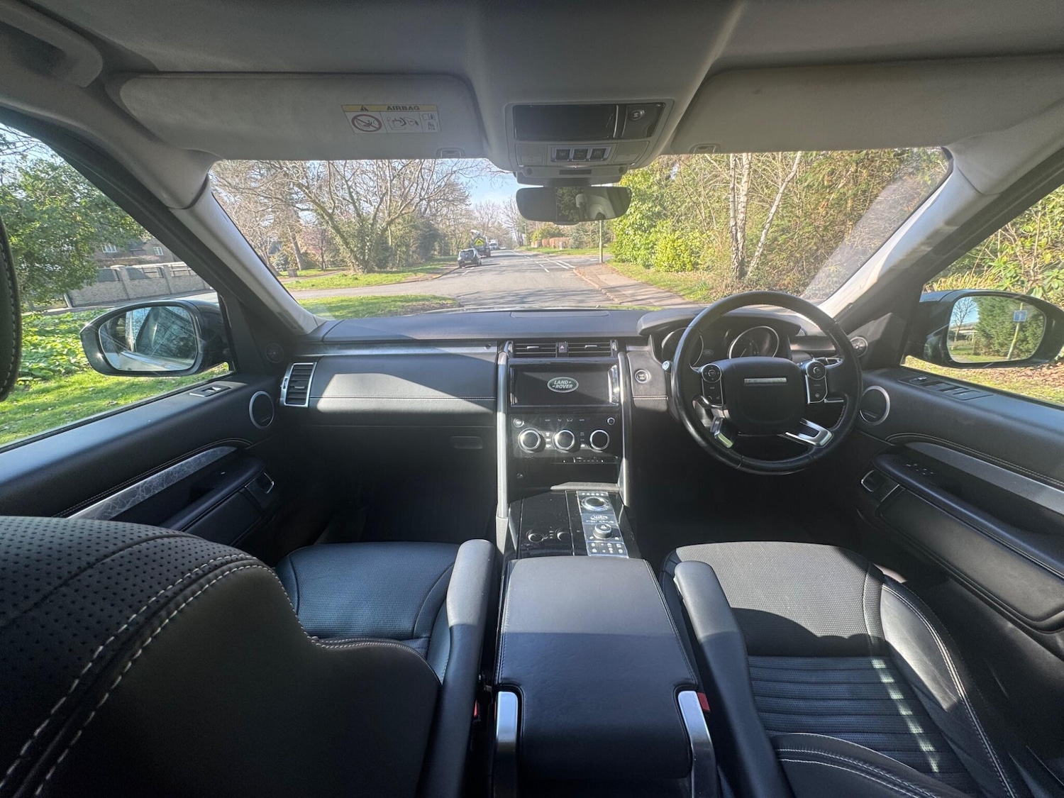 Used Land Rover Discovery 2017 for sale - 78039394: Photo 11