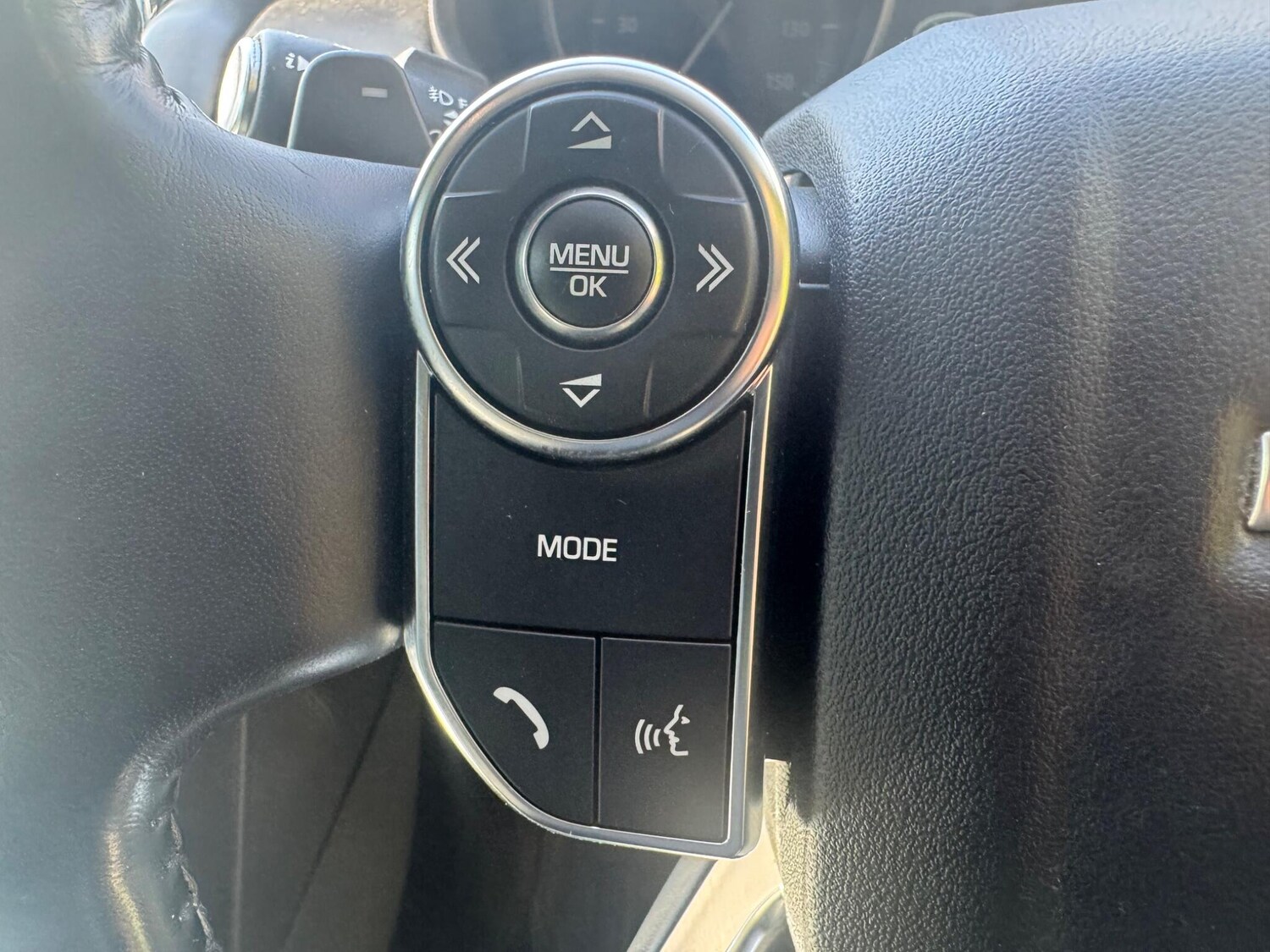 Used Land Rover Discovery 2017 for sale - 78039394: Photo 30