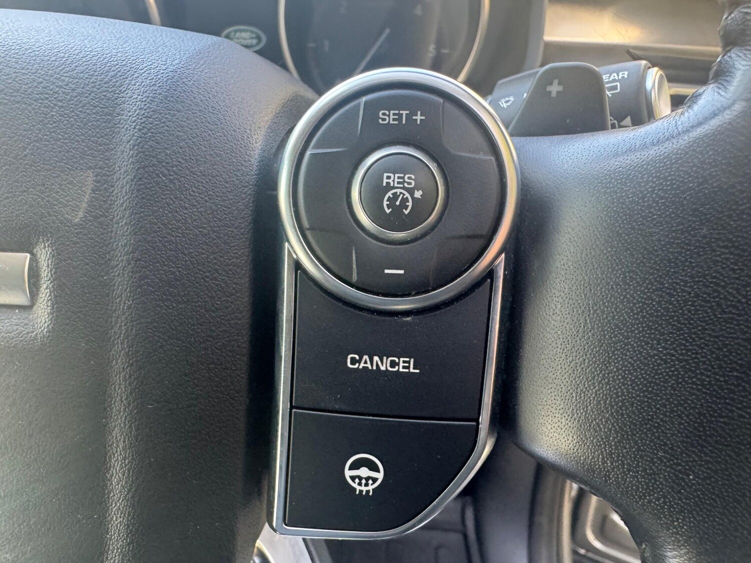 Used Land Rover Discovery 2017 for sale - 78039394: Photo 31