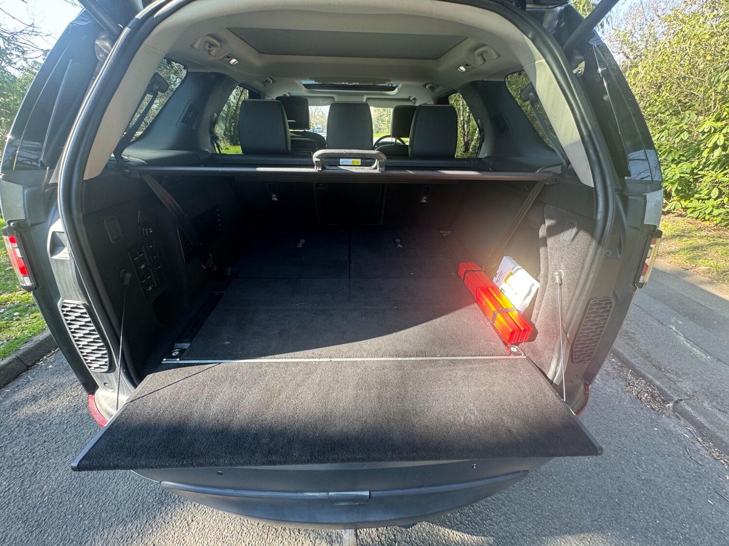 Used Land Rover Discovery 2017 for sale - 78039394: Photo 58