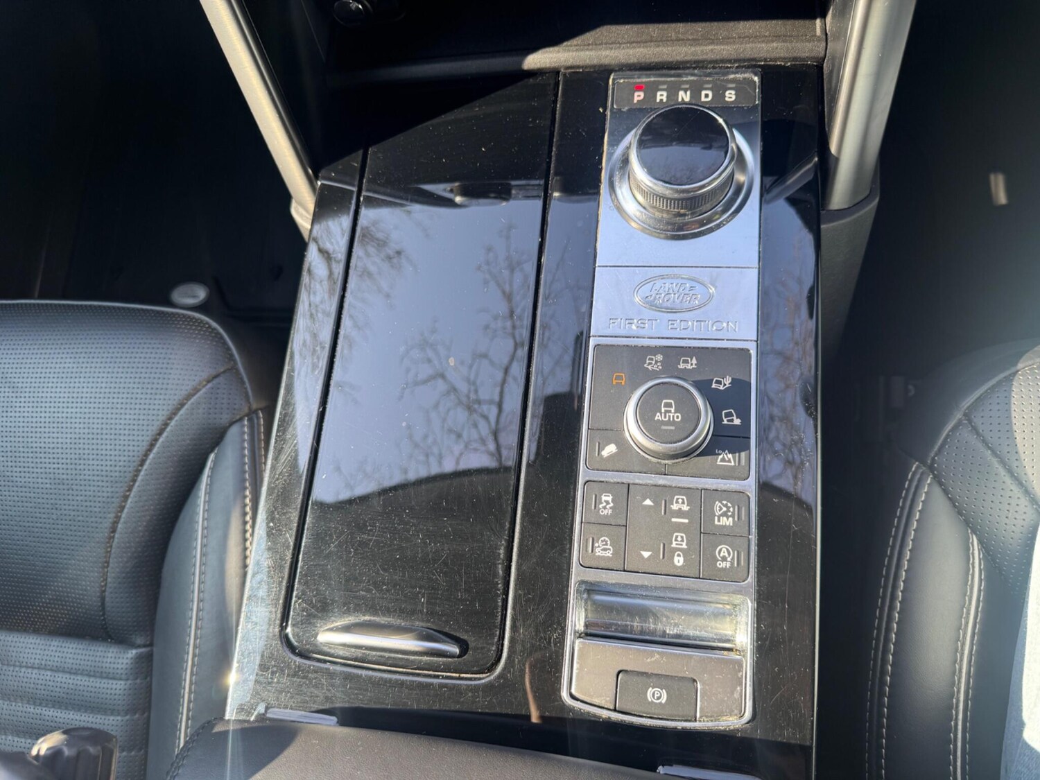 Used Land Rover Discovery 2017 for sale - 78039394: Photo 88