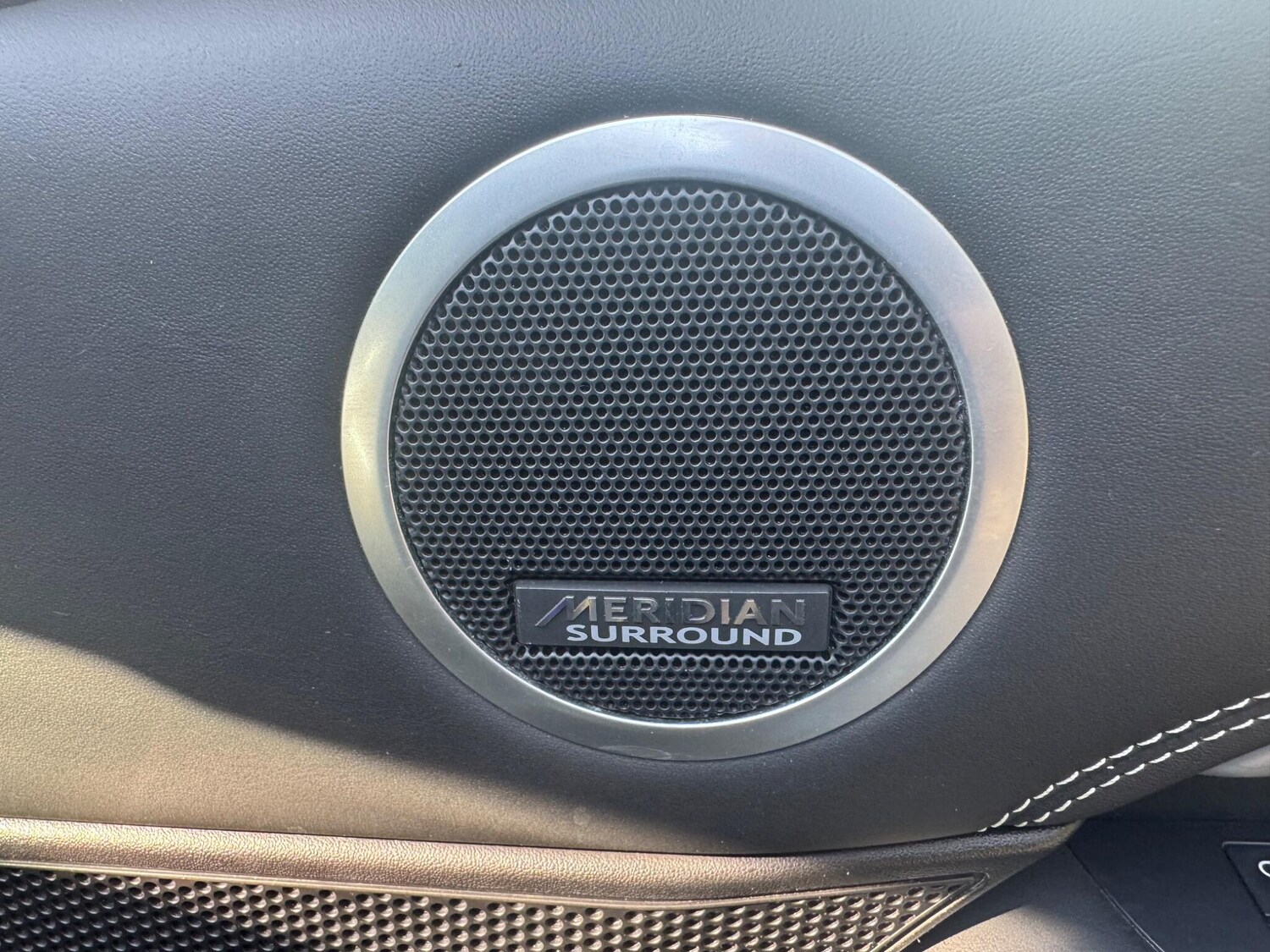 Used Land Rover Discovery 2017 for sale - 78039394: Photo 92