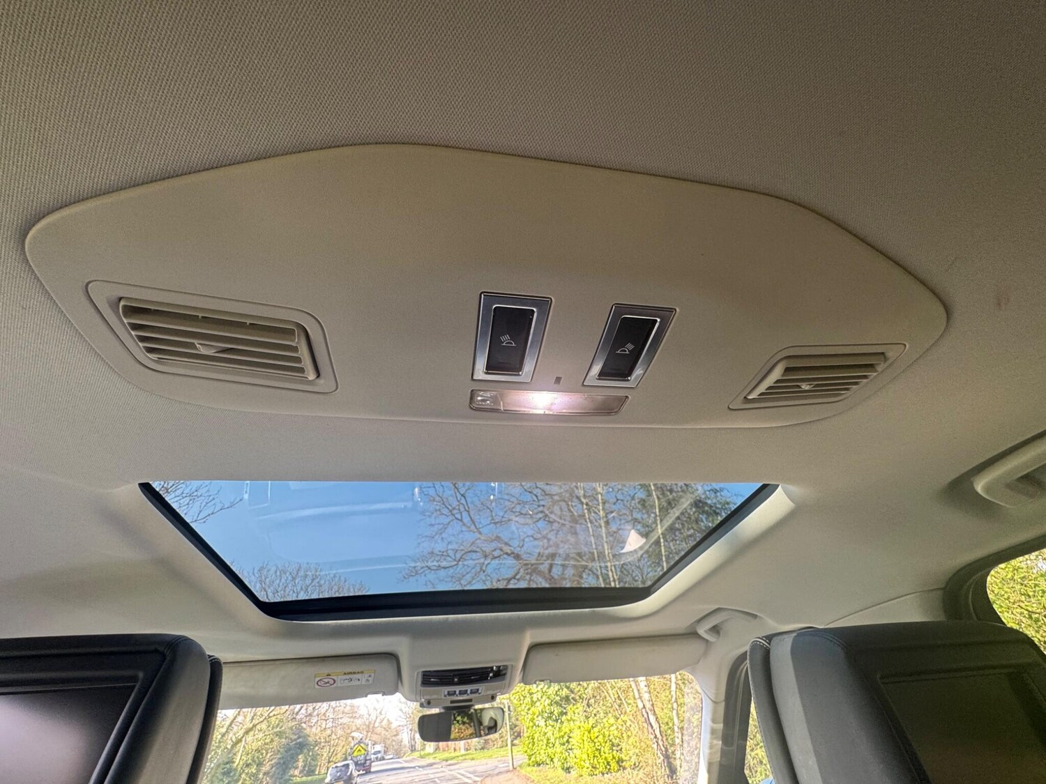 Used Land Rover Discovery 2017 for sale - 78039394: Photo 93