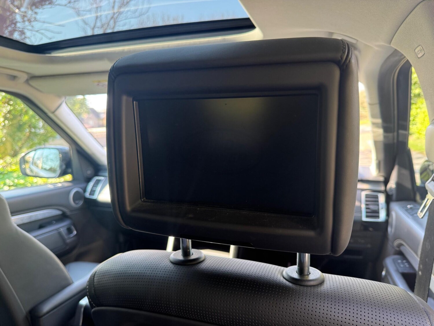 Used Land Rover Discovery 2017 for sale - 78039394: Photo 95