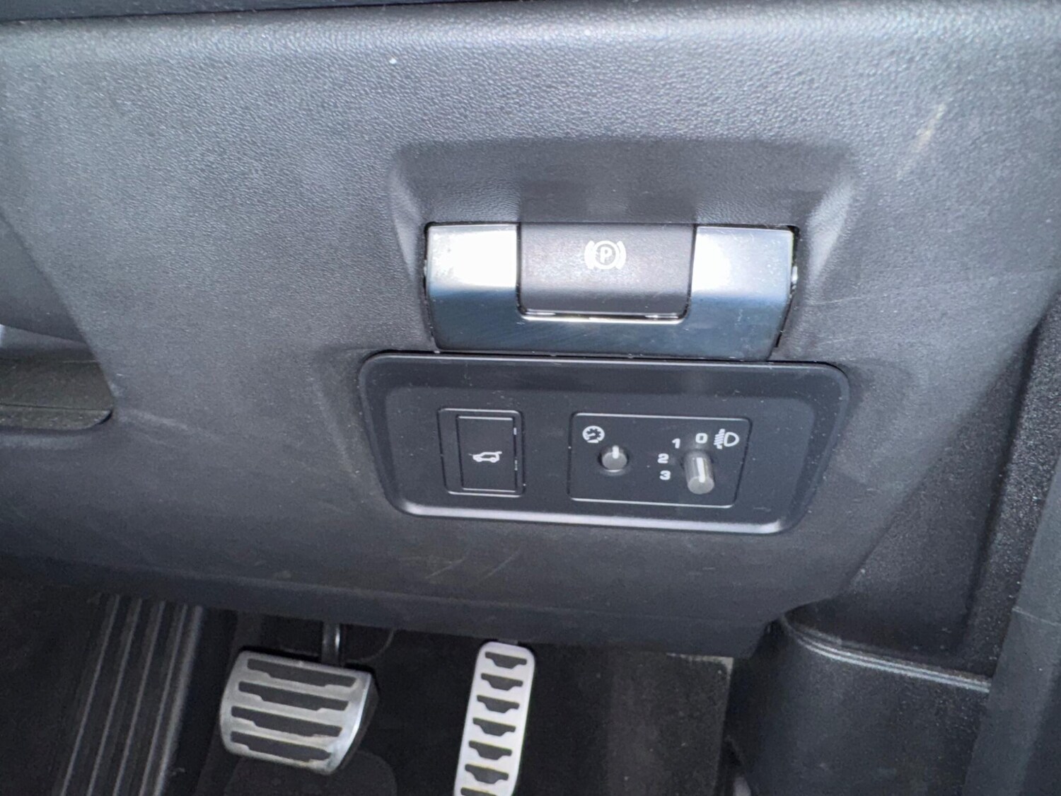 Used Land Rover Discovery Sport 2020 for sale - 78039400: Photo 24