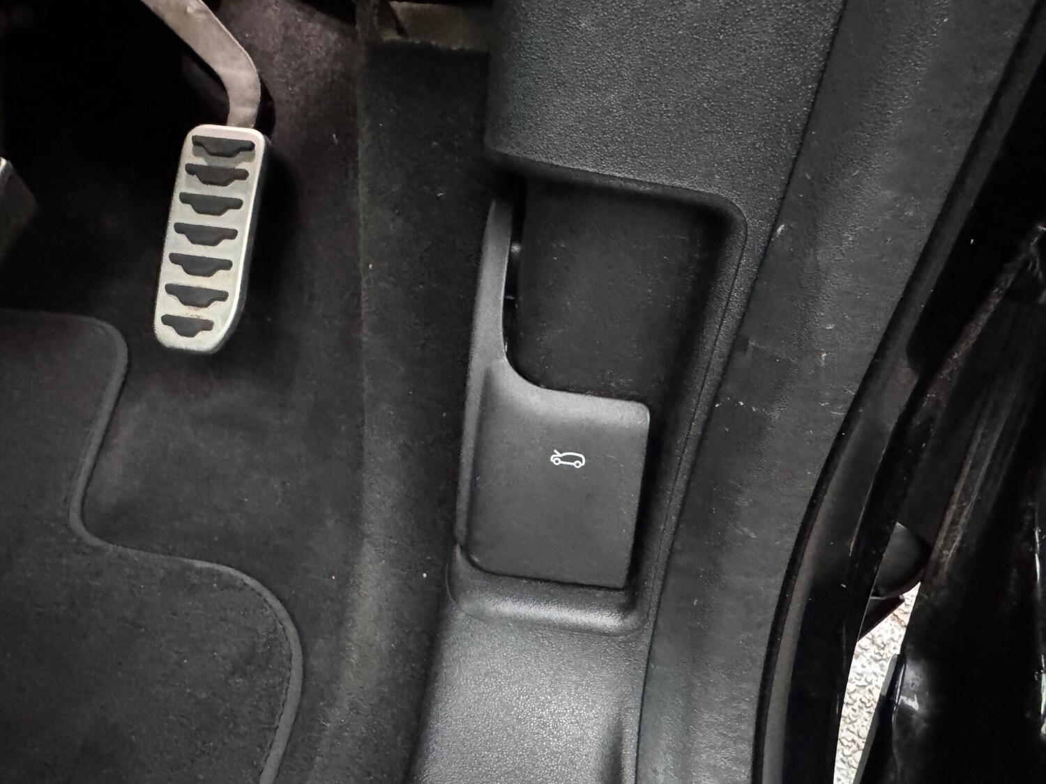 Used Land Rover Discovery Sport 2020 for sale - 78039400: Photo 25