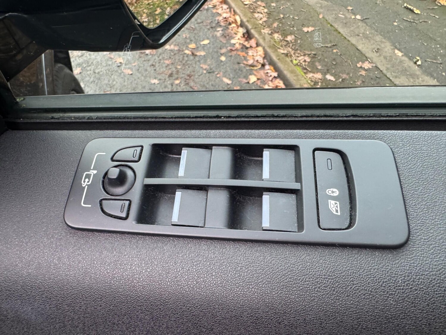 Used Land Rover Discovery Sport 2020 for sale - 78039400: Photo 27