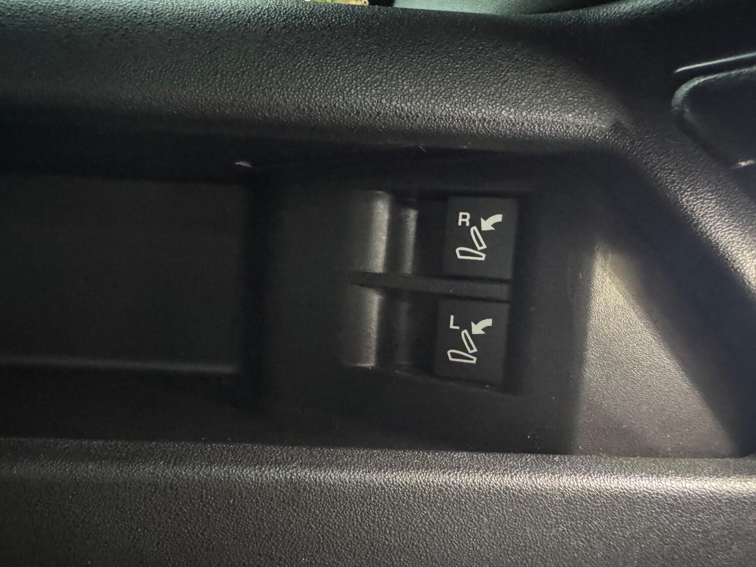 Used Land Rover Discovery Sport 2020 for sale - 78039400: Photo 30