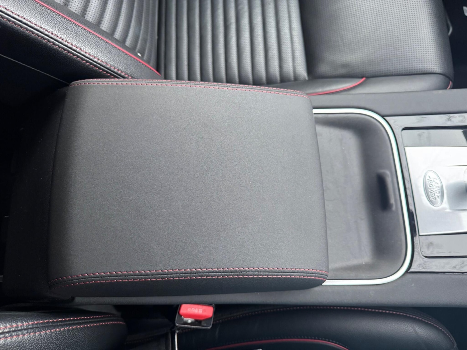 Used Land Rover Discovery Sport 2020 for sale - 78039400: Photo 9