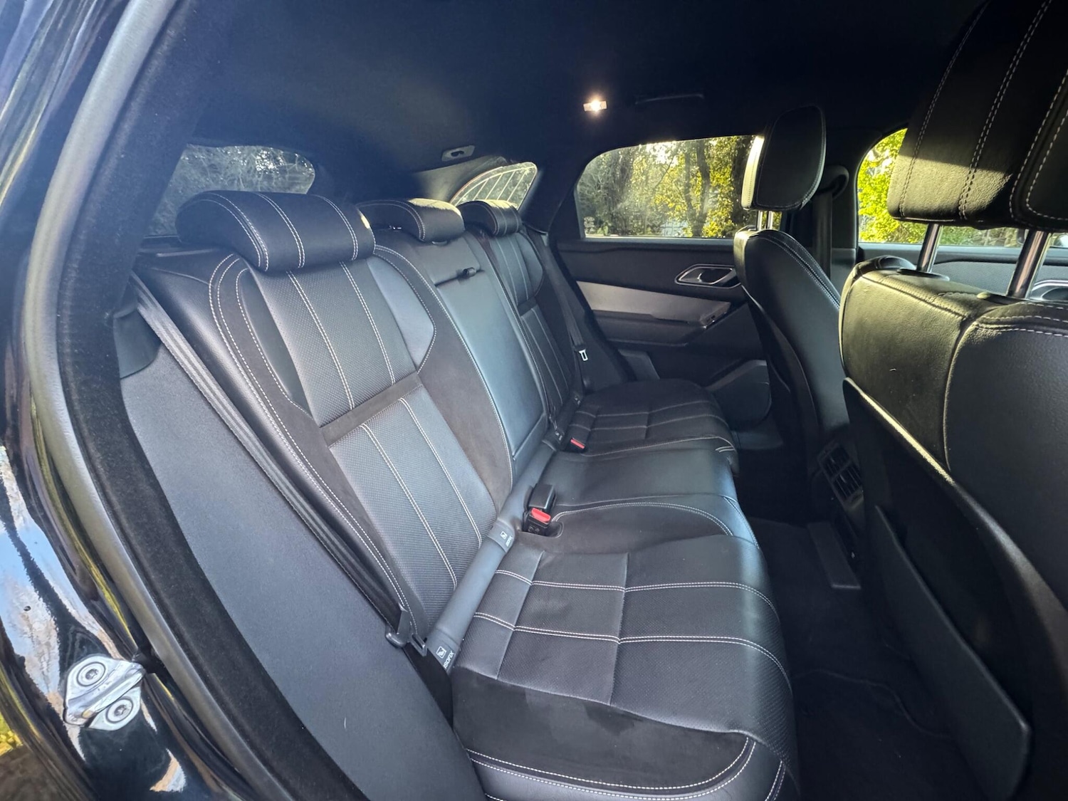 Used Land Rover Range Rover Velar 2017 for sale - 78039392: Photo 12