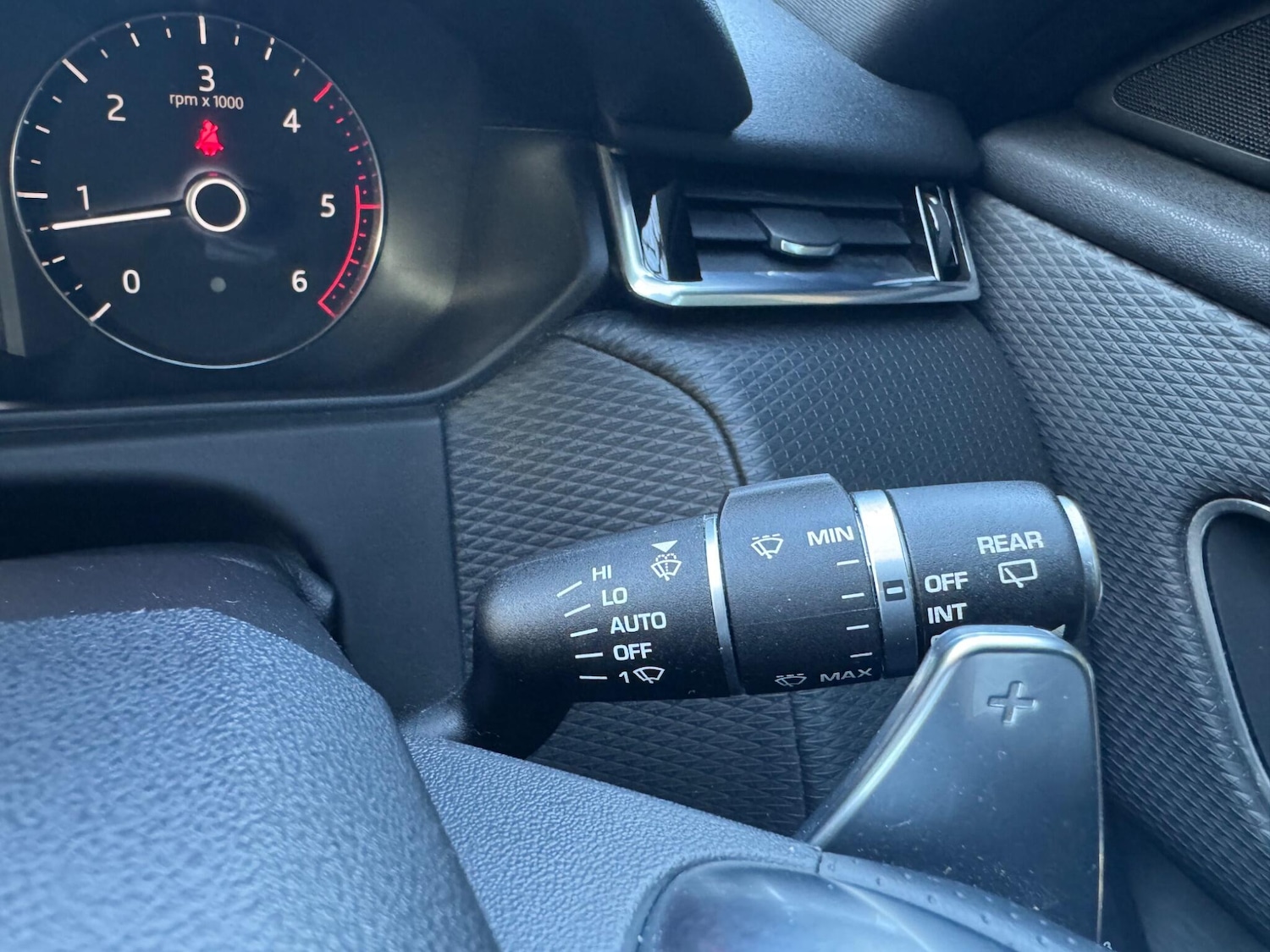 Used Land Rover Range Rover Velar 2017 for sale - 78039392: Photo 23