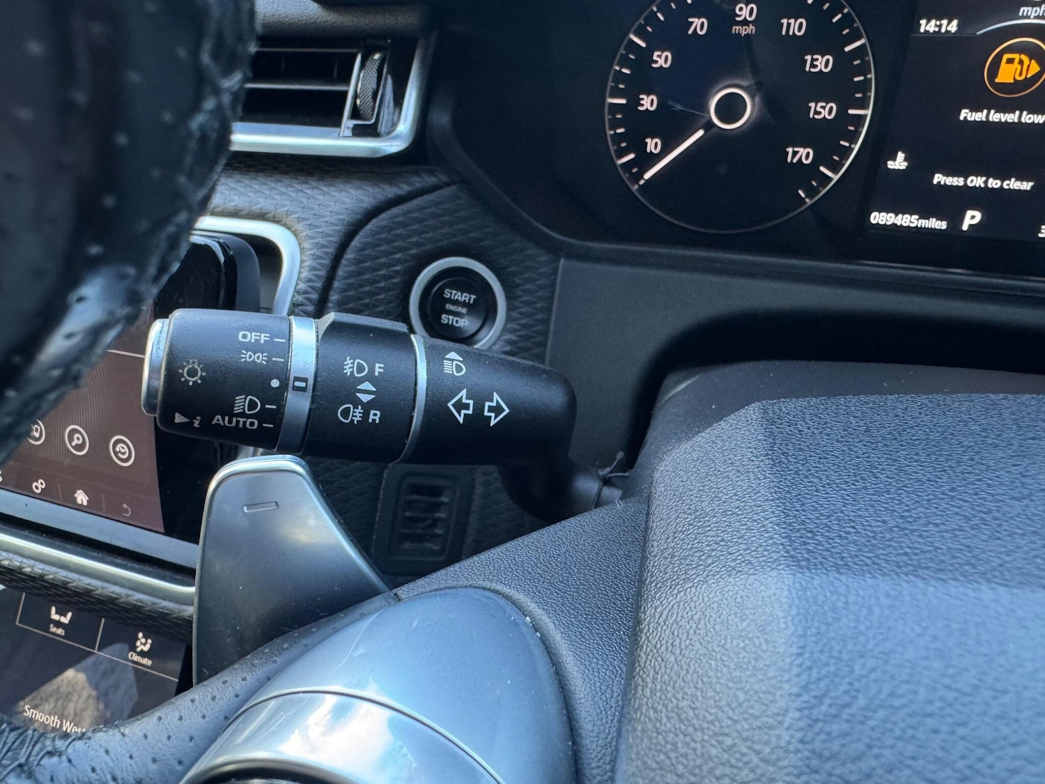 Used Land Rover Range Rover Velar 2017 for sale - 78039392: Photo 24