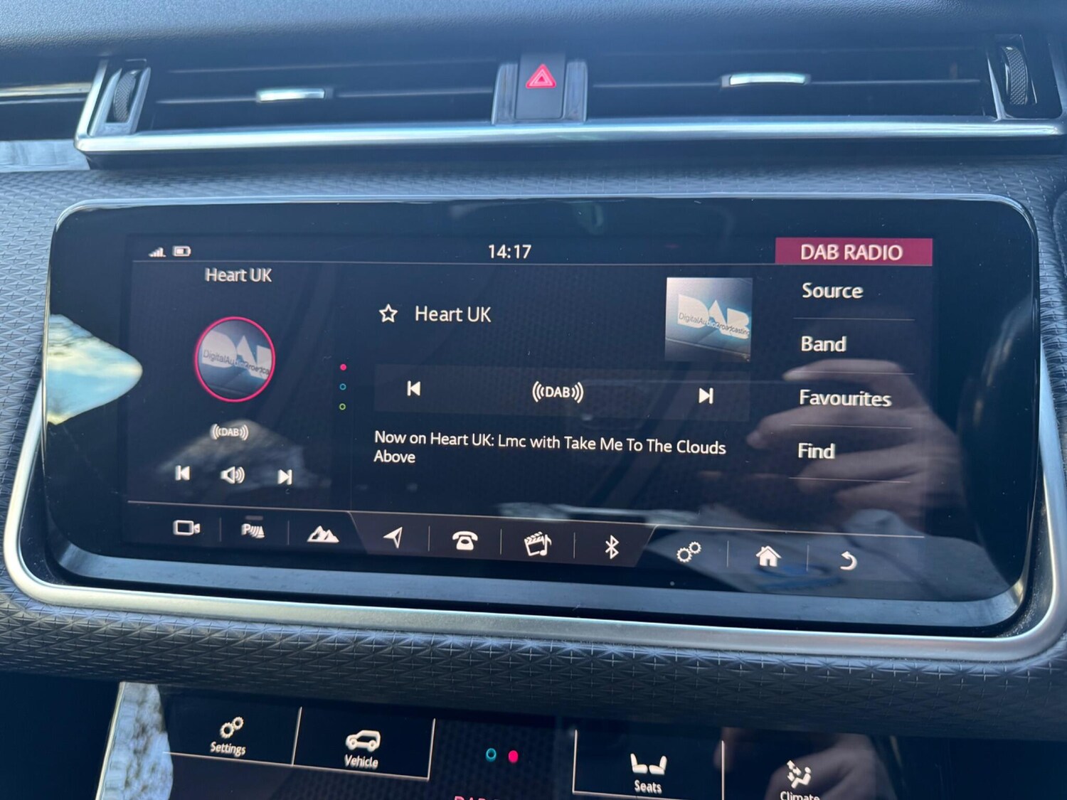 Used Land Rover Range Rover Velar 2017 for sale - 78039392: Photo 41