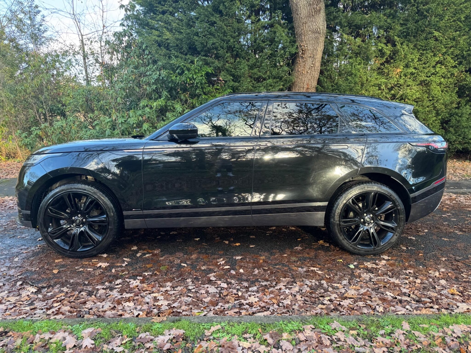 Used Land Rover Range Rover Velar 2017 for sale - 78039392: Photo 5