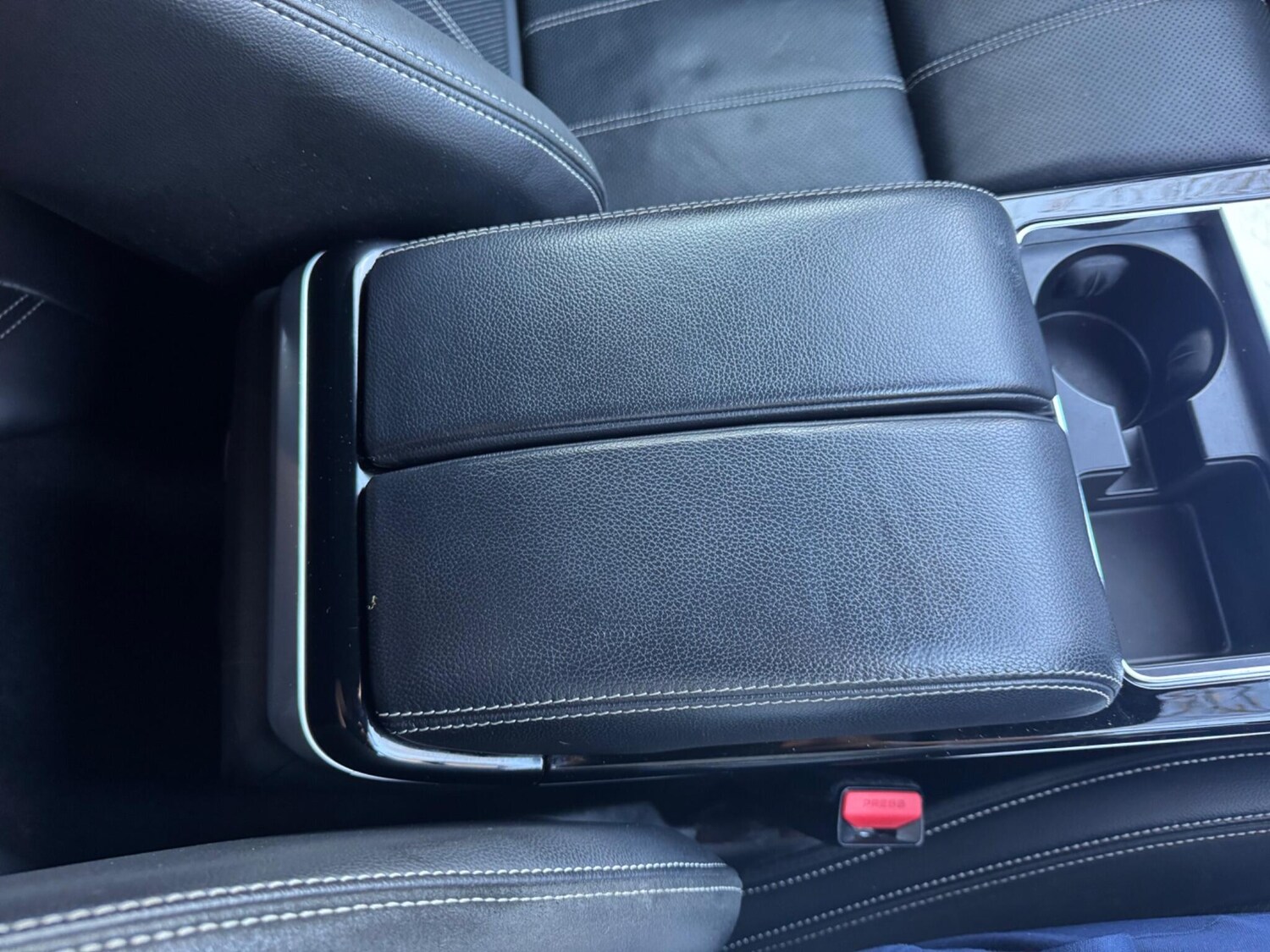 Used Land Rover Range Rover Velar 2017 for sale - 78039392: Photo 59