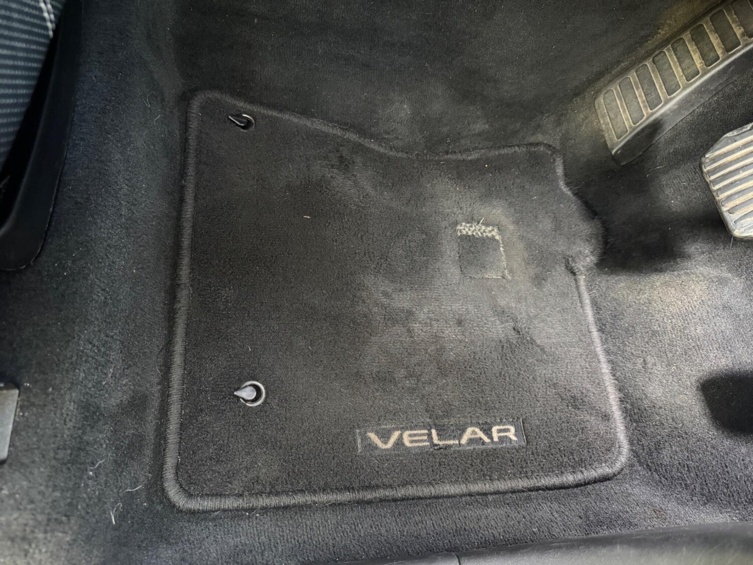 Used Land Rover Range Rover Velar 2017 for sale - 78039392: Photo 64