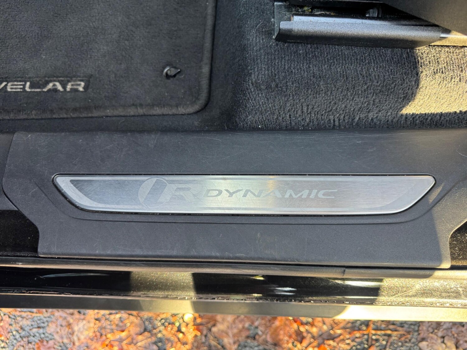 Used Land Rover Range Rover Velar 2017 for sale - 78039392: Photo 76