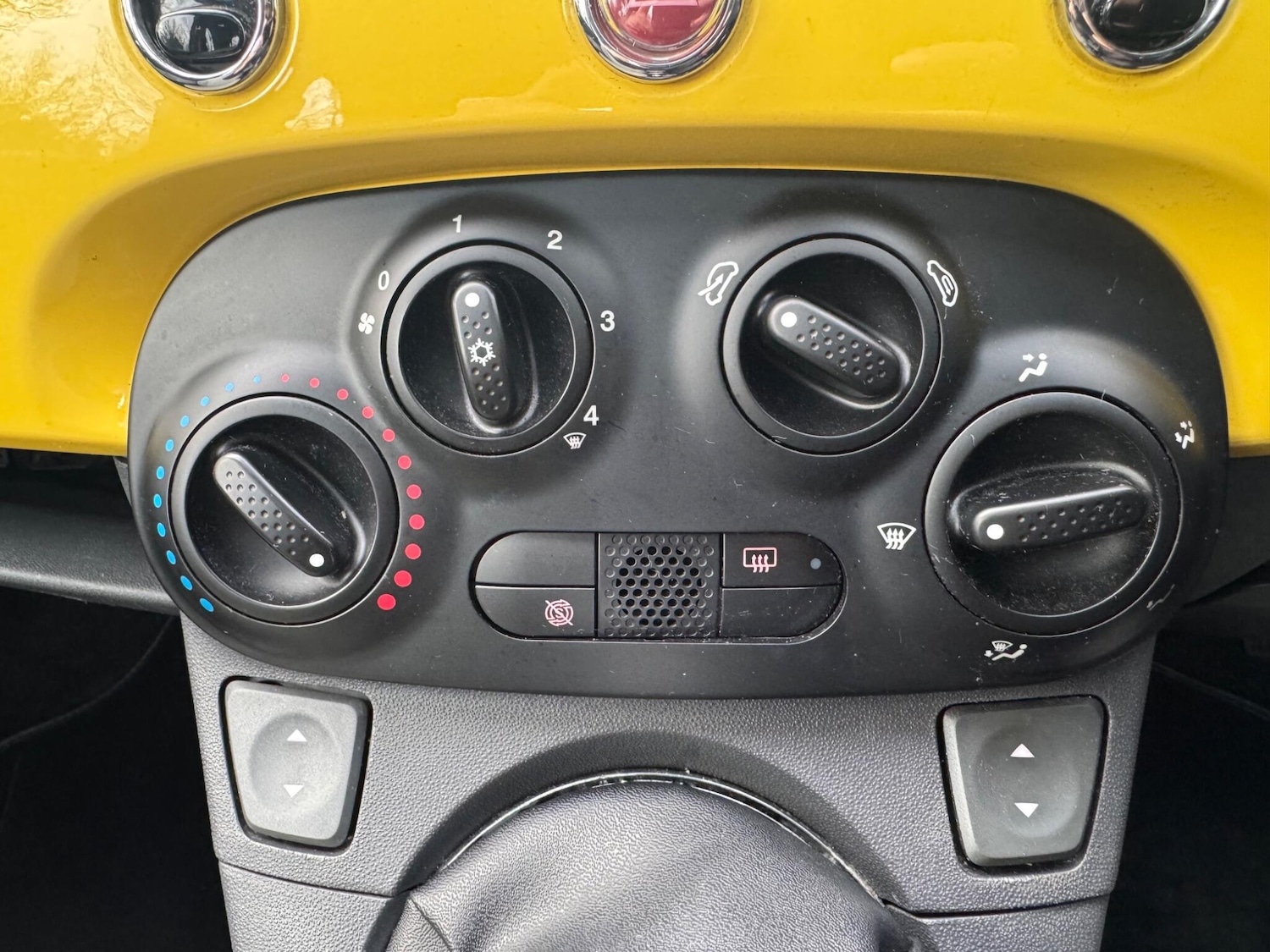 Used Fiat 500 2011 for sale - 78039398: Photo 42