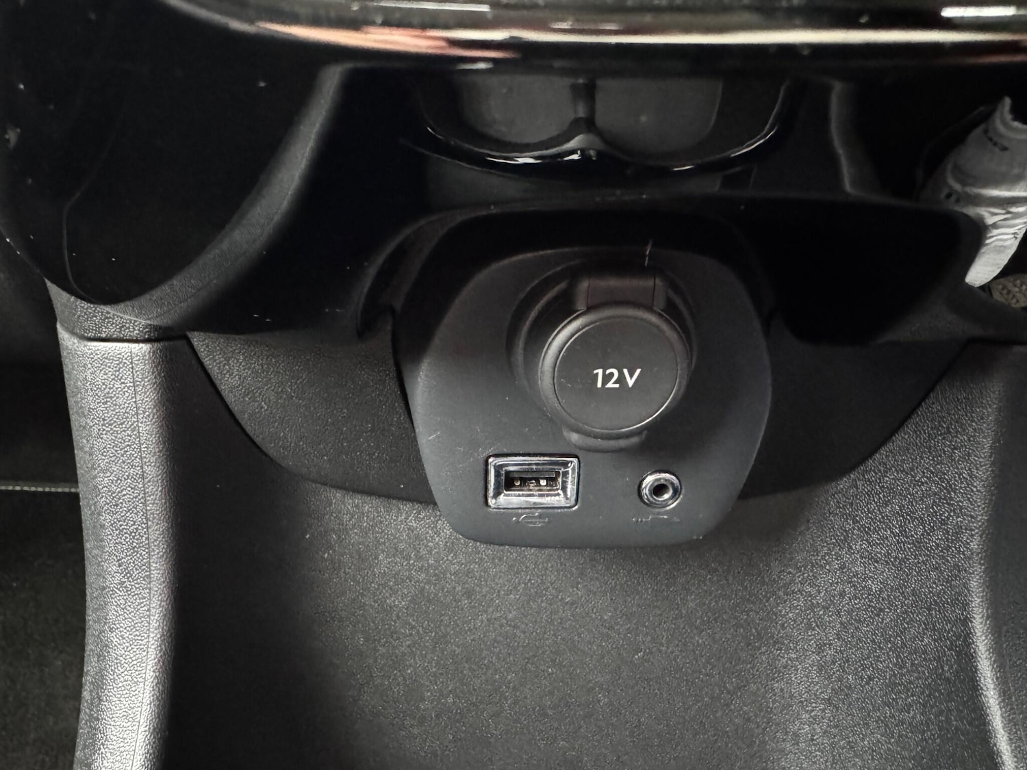 Used Peugeot 108 2015 for sale - 78039396: Photo 19