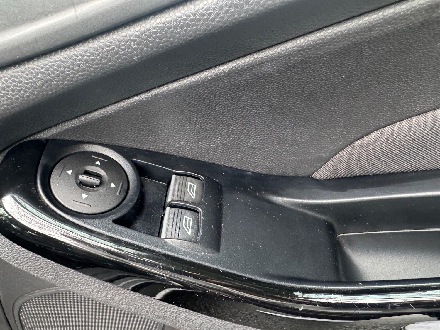 Used Ford Fiesta 2016 for sale - 78039395: Photo 39