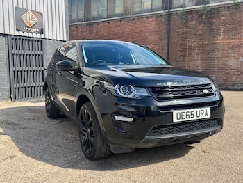 Used Land Rover Discovery Sport 2015 for sale - 78823307: Photo