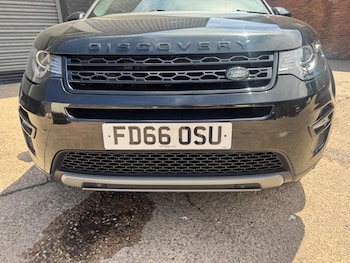 Used Land Rover Discovery Sport 2016 for sale - 79132644: Photo