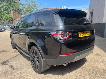 Used Land Rover Discovery Sport 2016 for sale - 79132644: Photo