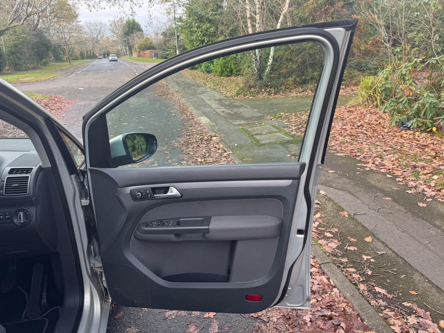 Used Volkswagen Touran 2014 for sale - 78039402: Photo 34