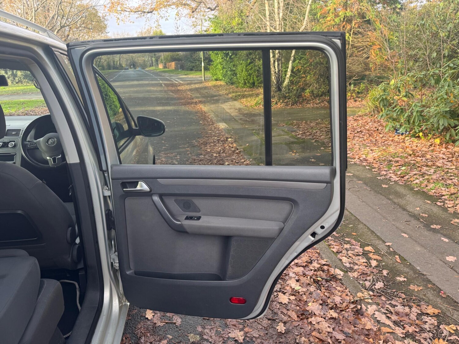 Used Volkswagen Touran 2014 for sale - 78039402: Photo 36