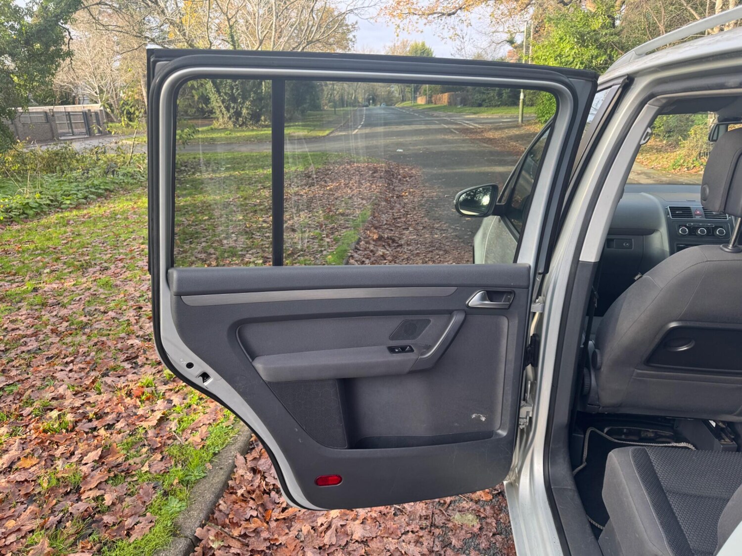 Used Volkswagen Touran 2014 for sale - 78039402: Photo 37