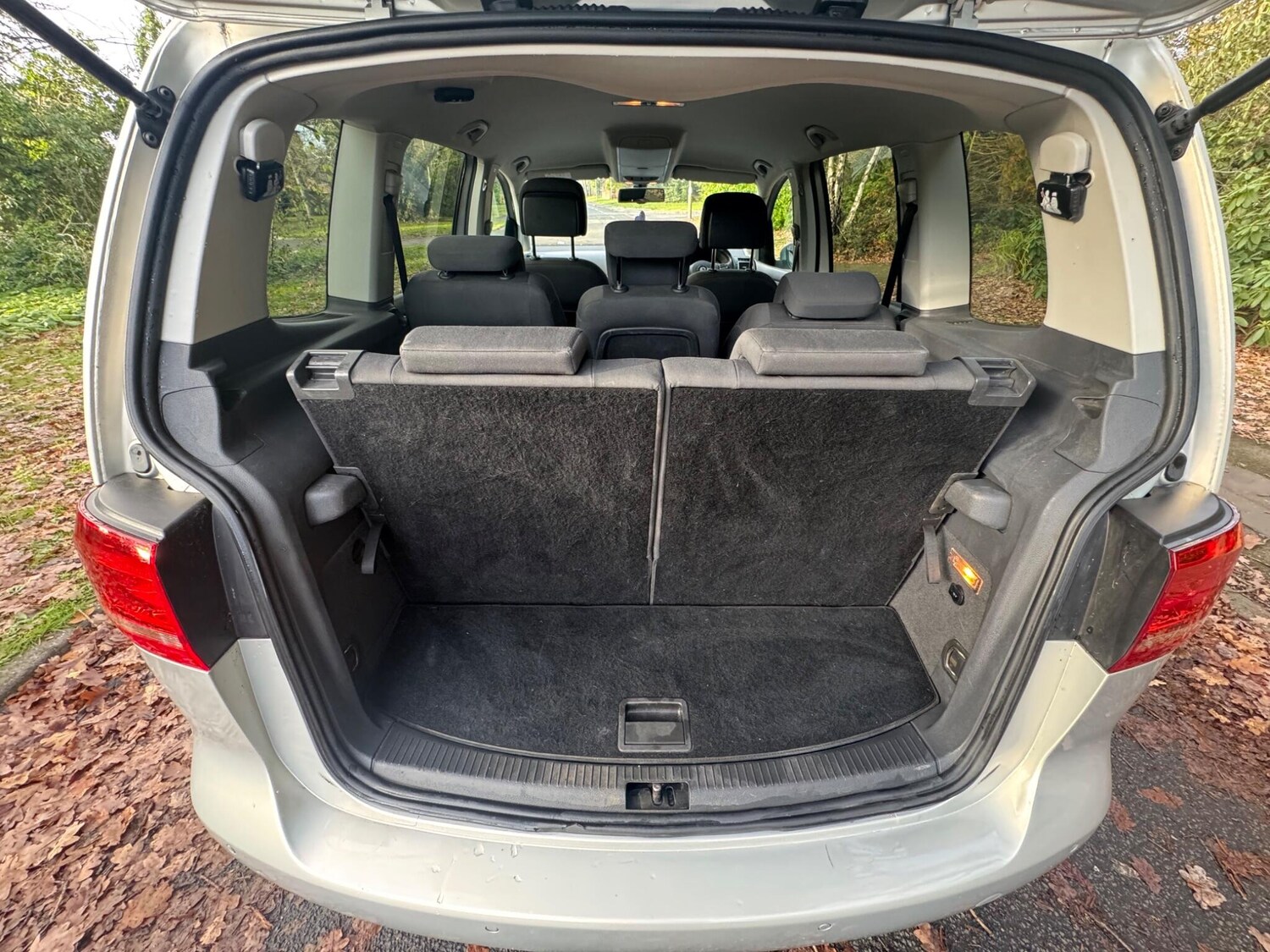 Used Volkswagen Touran 2014 for sale - 78039402: Photo 47