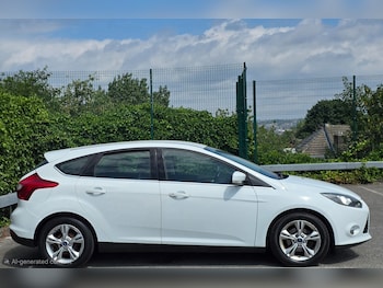 Used Ford Focus 2014 for sale - 79105270: Photo