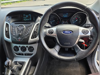 Used Ford Focus 2014 for sale - 79105270: Photo