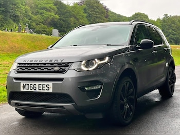Used Land Rover Discovery Sport 2017 for sale - 79121249: Photo