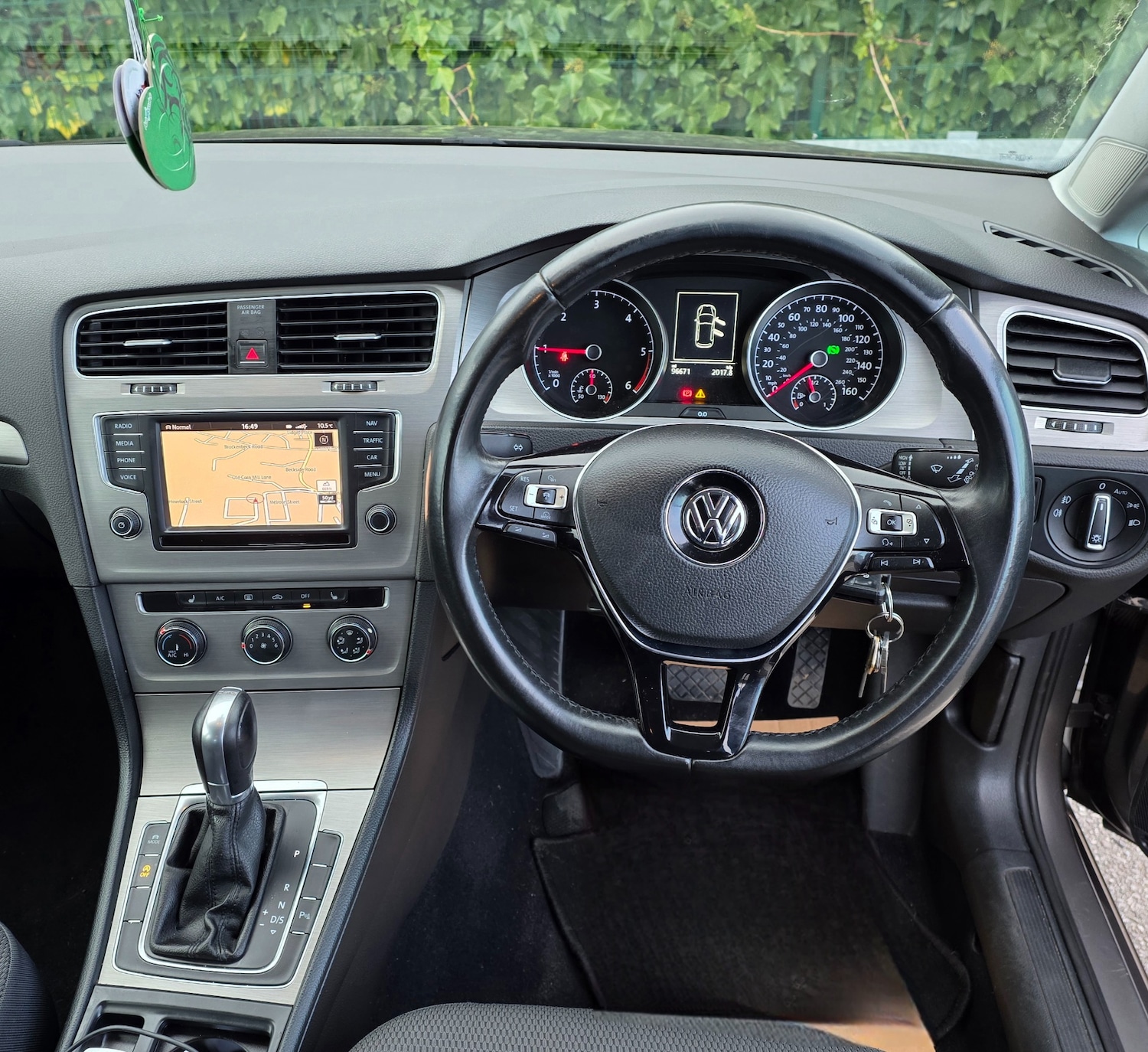 Used Volkswagen Golf 2016 for sale - 77637342: Photo 16