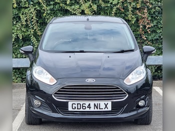 Used Ford Fiesta 2015 for sale - 75596055: Photo