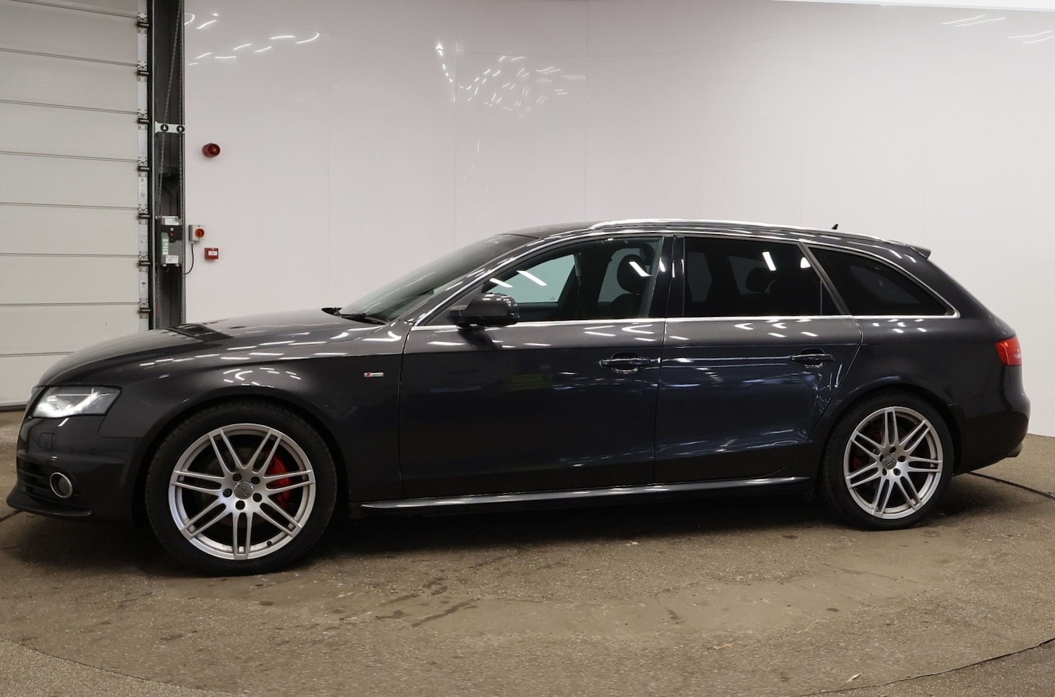 Used Audi A4 Avant 2011 for sale - 78032151: Photo 8