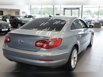 Used Volkswagen Passat 2011 for sale - 79165744: Photo