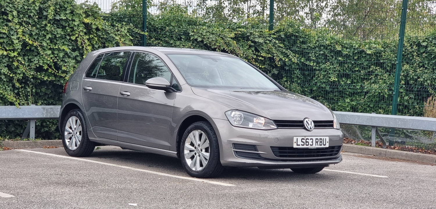 Used Volkswagen Golf 2013 for sale - 76082876: Photo 11