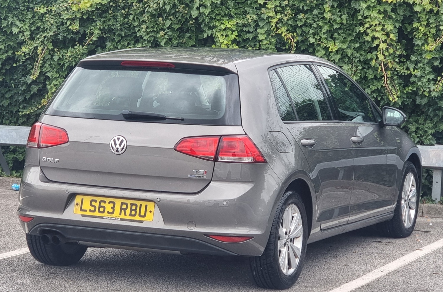 Used Volkswagen Golf 2013 for sale - 76082876: Photo 3