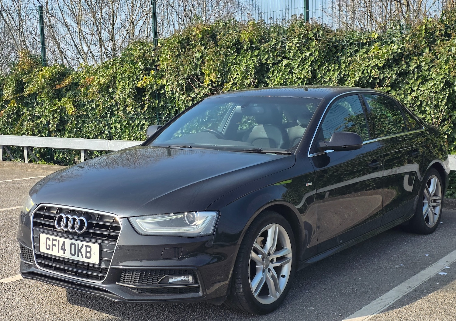 Used Audi A4 2014 for sale - 77976753: Photo 2